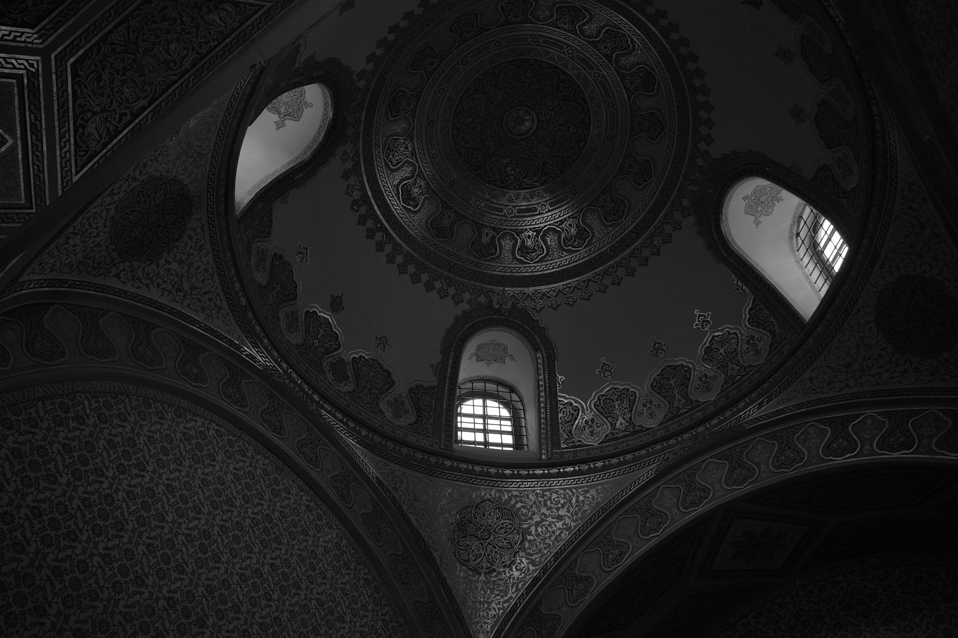 深度解析NFT版税是什么：历史、市场与平台选择